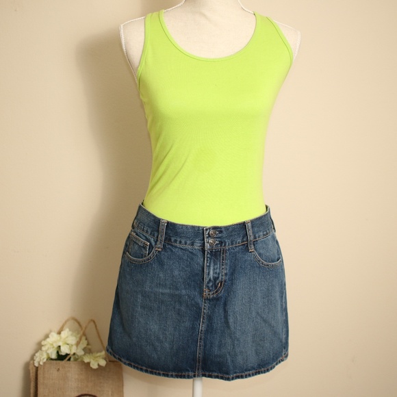 Old Navy Blue Denim Mini Skirt Medium - Picture 7 of 8